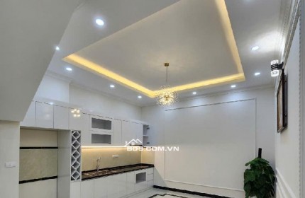 NHÀ PHỐ XÃ ĐÀN - NỘI THẤT SANG XỊN - NGÕ NÔNG - LÔ GÓC 3 THOÁNG - 61M2 - MT 4.6M - 11.2TỶ